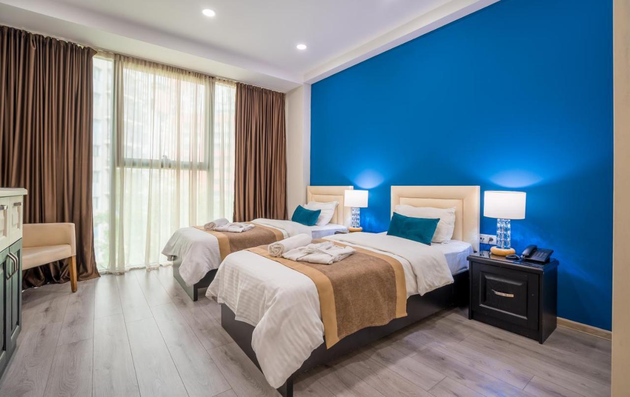 Capitol By Umbrella Hotel Tbilisi Bagian luar foto