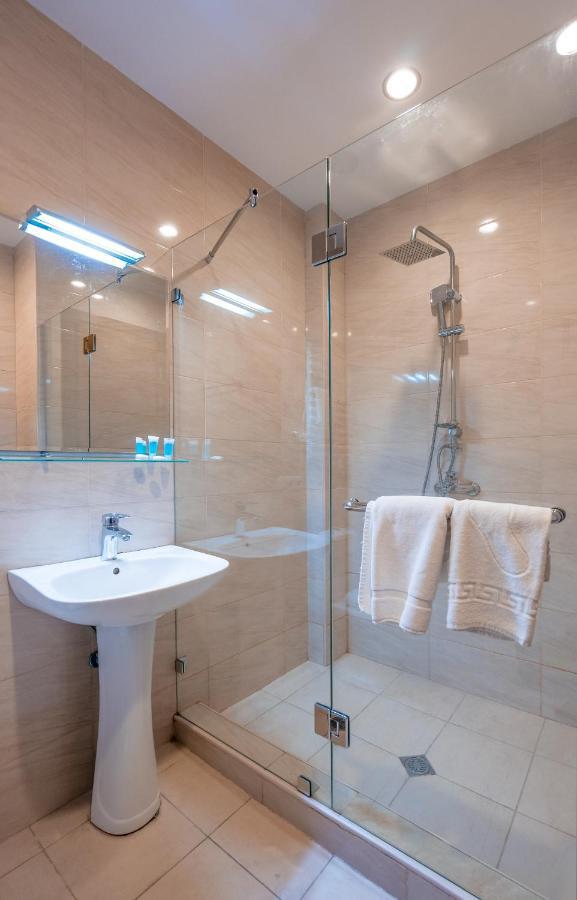 Capitol By Umbrella Hotel Tbilisi Bagian luar foto